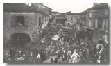 La cavalcade sur la Place Centrale en 1944