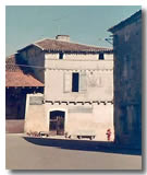 L'ancienne maison du musee des boites en fer blanc en 1966