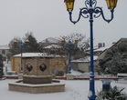 Francescas sous la neige - hiver 2012 - la fontaine