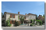 Une maison dans le village Puy-Fort-Eguille