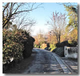 Une rue du village Puy-Fort-Eguille