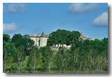 Le château Lasserre sur la vallée de la Baïse